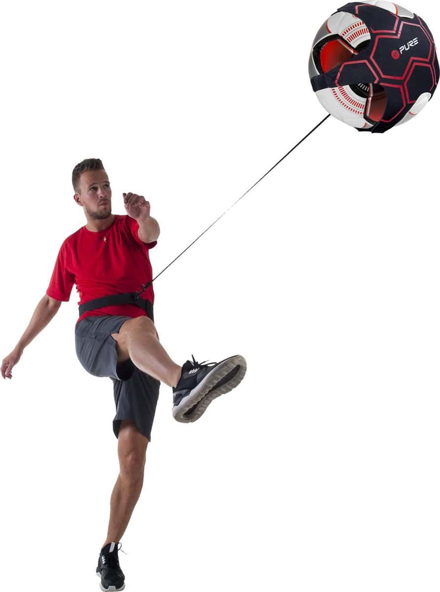 Pure2Improve Voetbaltrainer met bal - maat 4 - Afbeelding 4